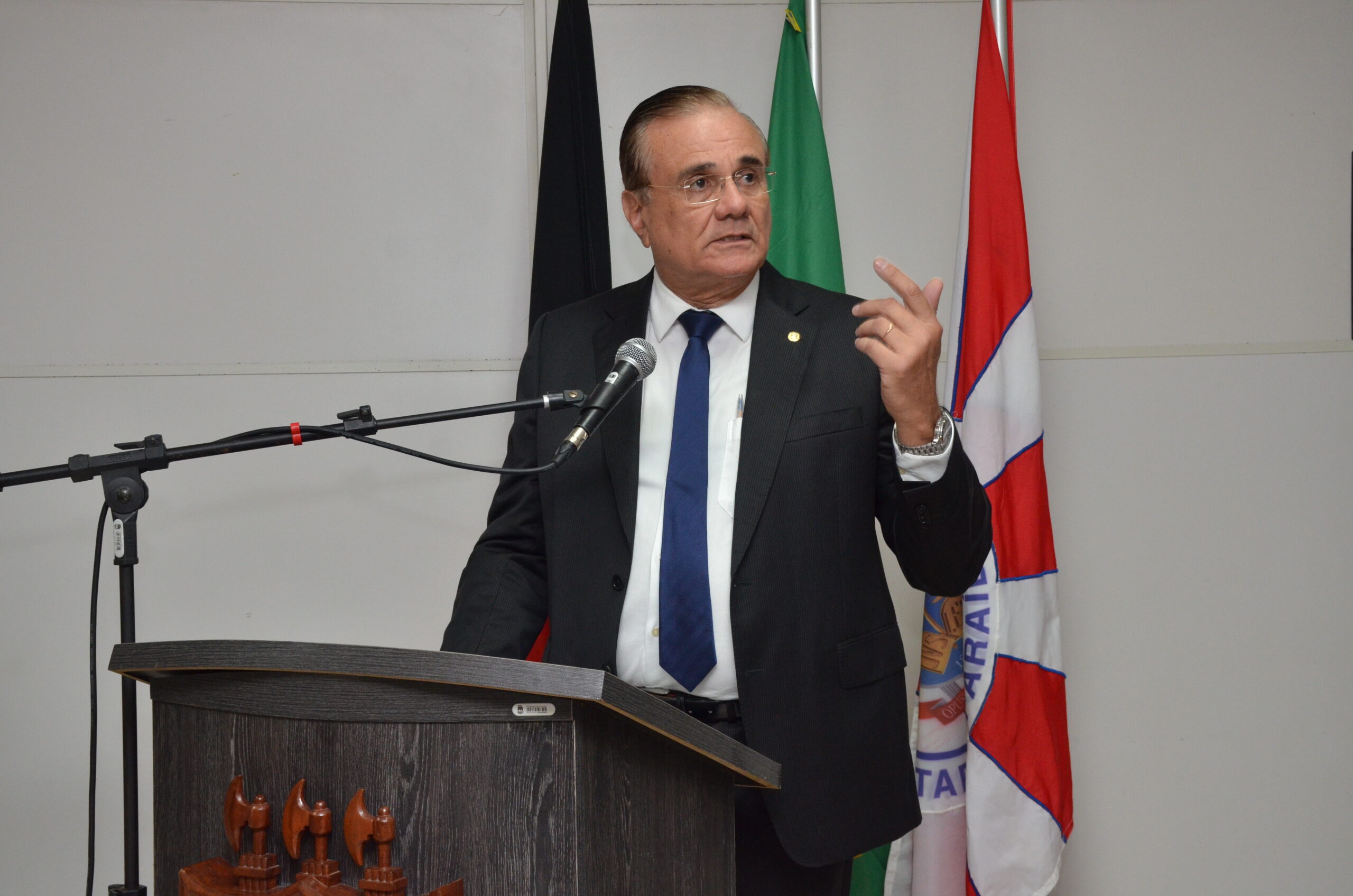 Saulo Benevides é homenageado pela Primeira Seção Especializada Cível do Tribunal de Justiça da Paraíba